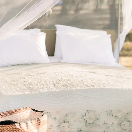 Star Sleep Elis Land Estate - Vasiliki خيمة فخمة *